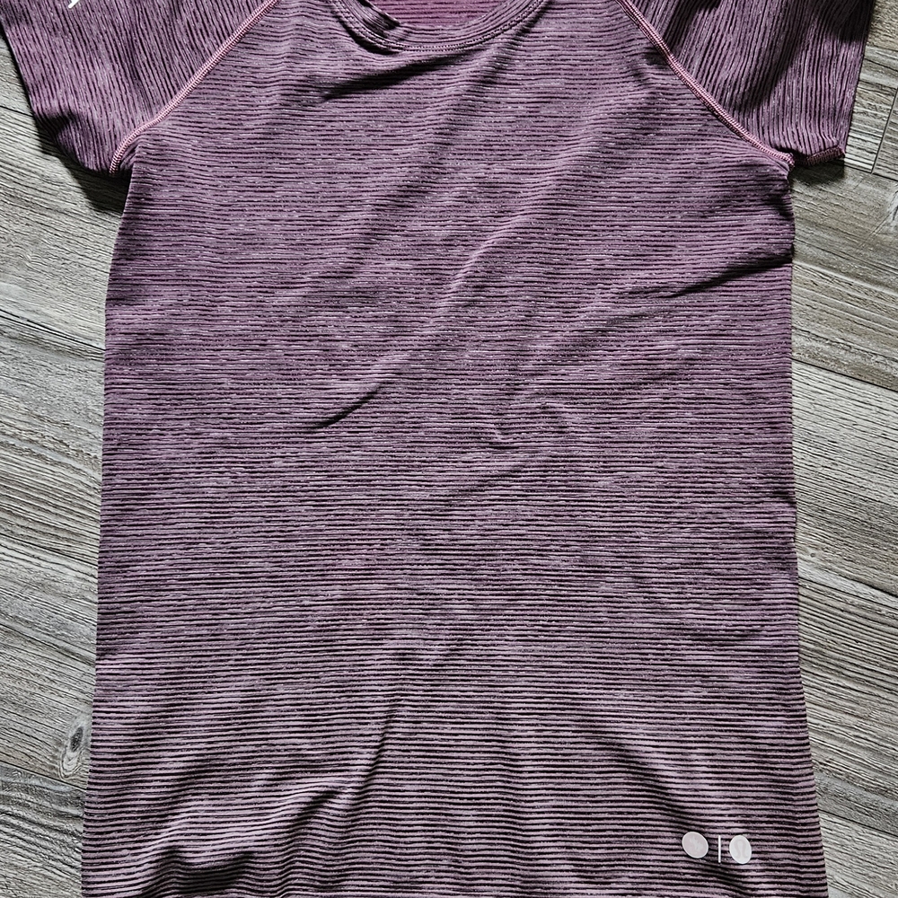 lululemon athletica Purple Short Sleeve Tee